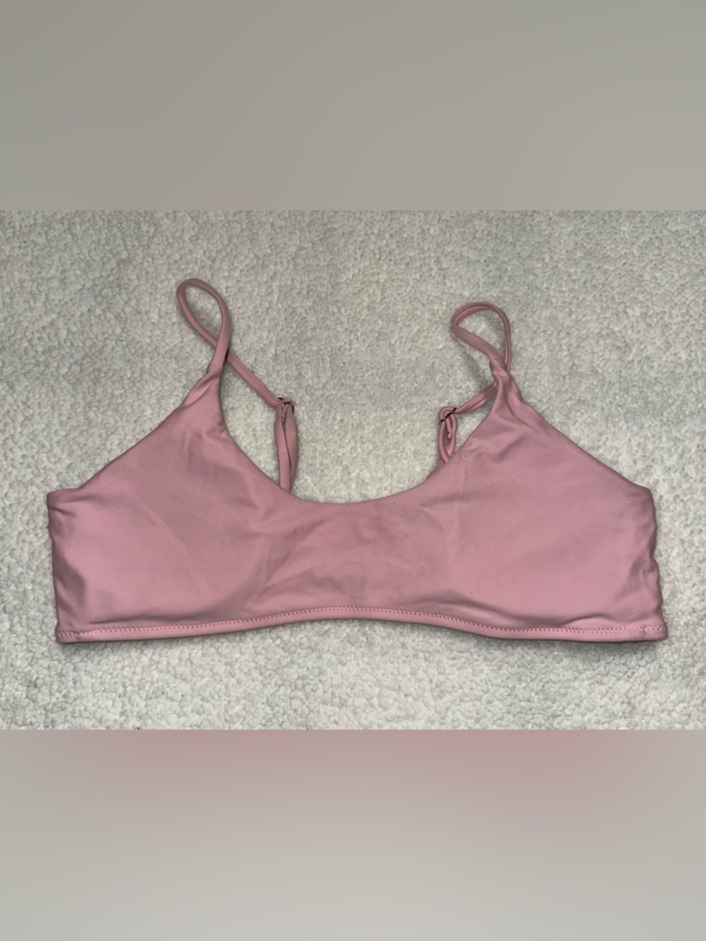 Classic Scoop Bikini Top in Light Pink
